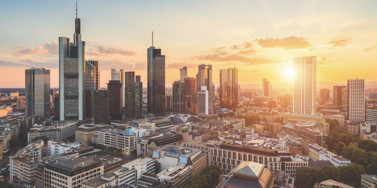 Gebäudereinigung - Schnelligkeit, Effizienz und Fachmännisches Vorgehen sorgen für dauerhaften Erfolg - Gebäudereinigung Frankfurt am Main - Angebot anfragen!